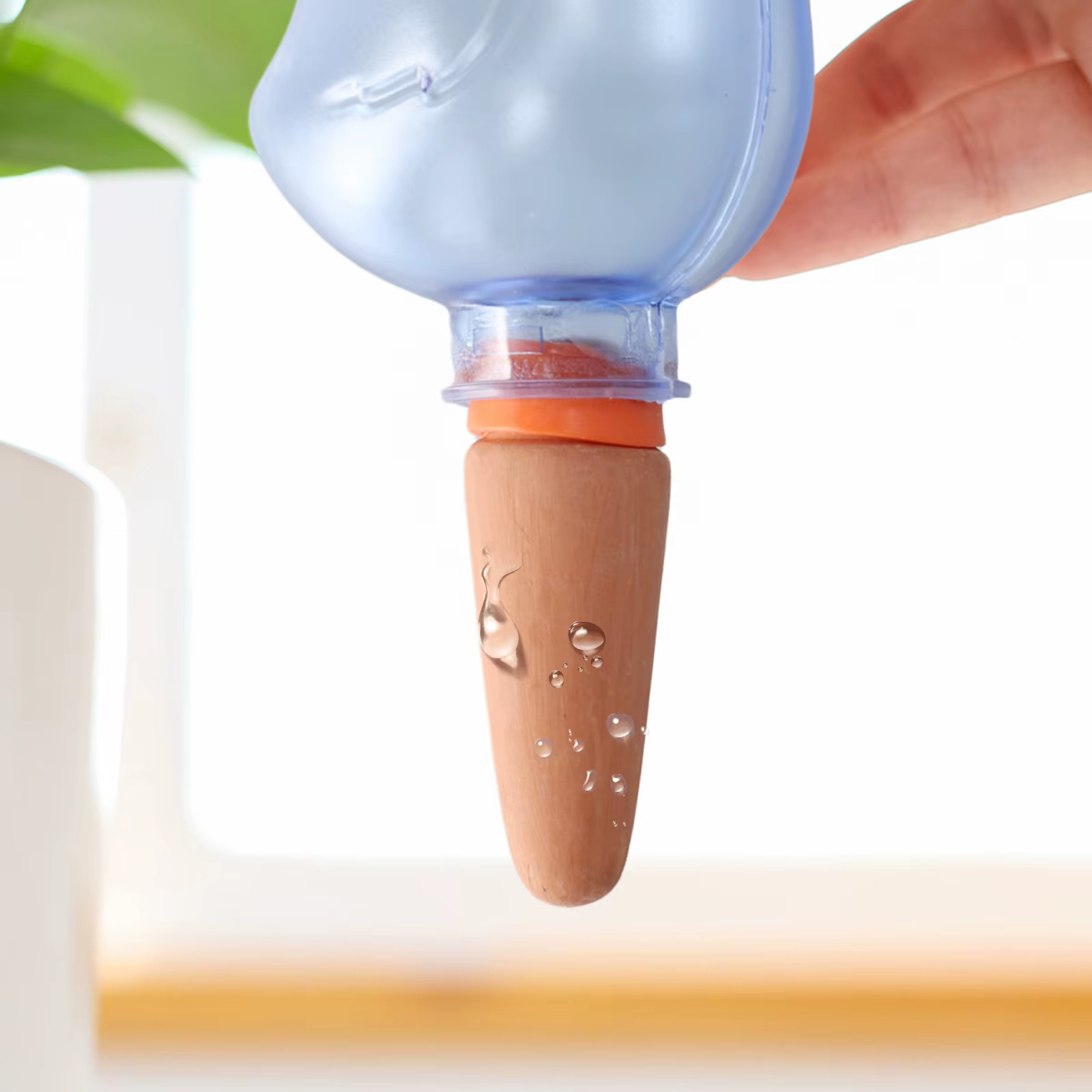 Système d'irrigation goutte-à-goutte automatique pour plantes