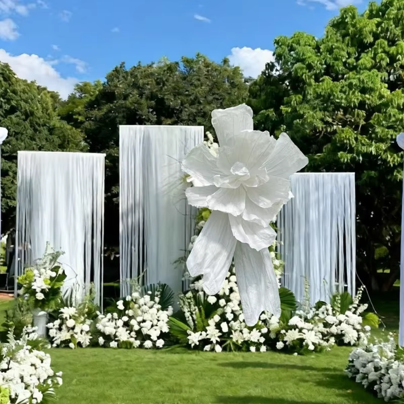 Grandes fleurs d'iris artificielles en papier blanc pour mariage