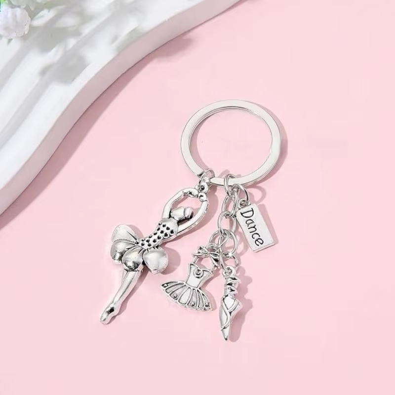 Porte-clés élégant en forme de danseuse de ballet, figurine de danseuse, accessoire sur le thème de la danse