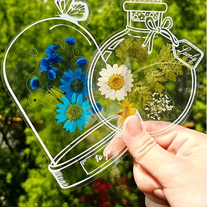 Marque-pages transparents à fleurs séchées