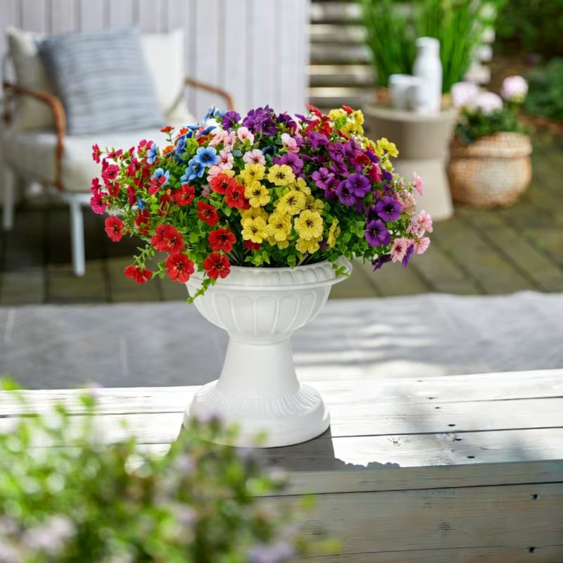 Bouquet de fleurs violettes artificielles