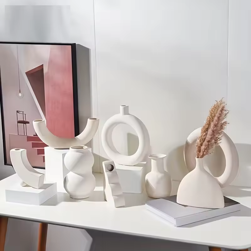 Vase en céramique nordique
