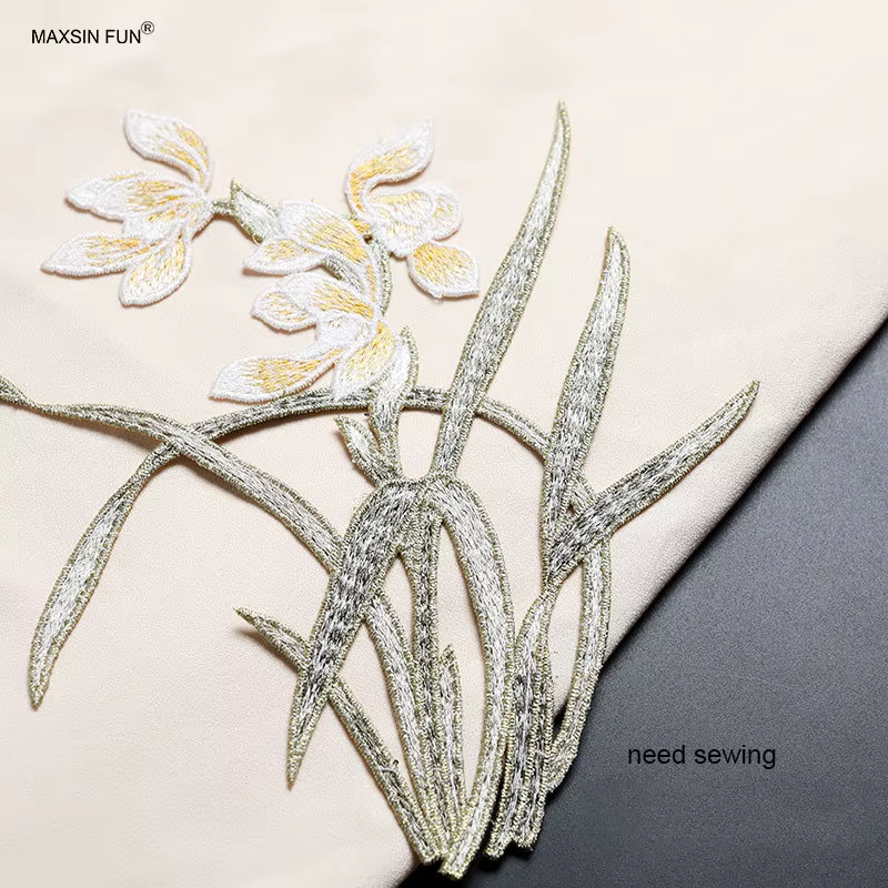 Broderie orchidée à coudre sur des patchs de fleurs à la mode pour vêtements