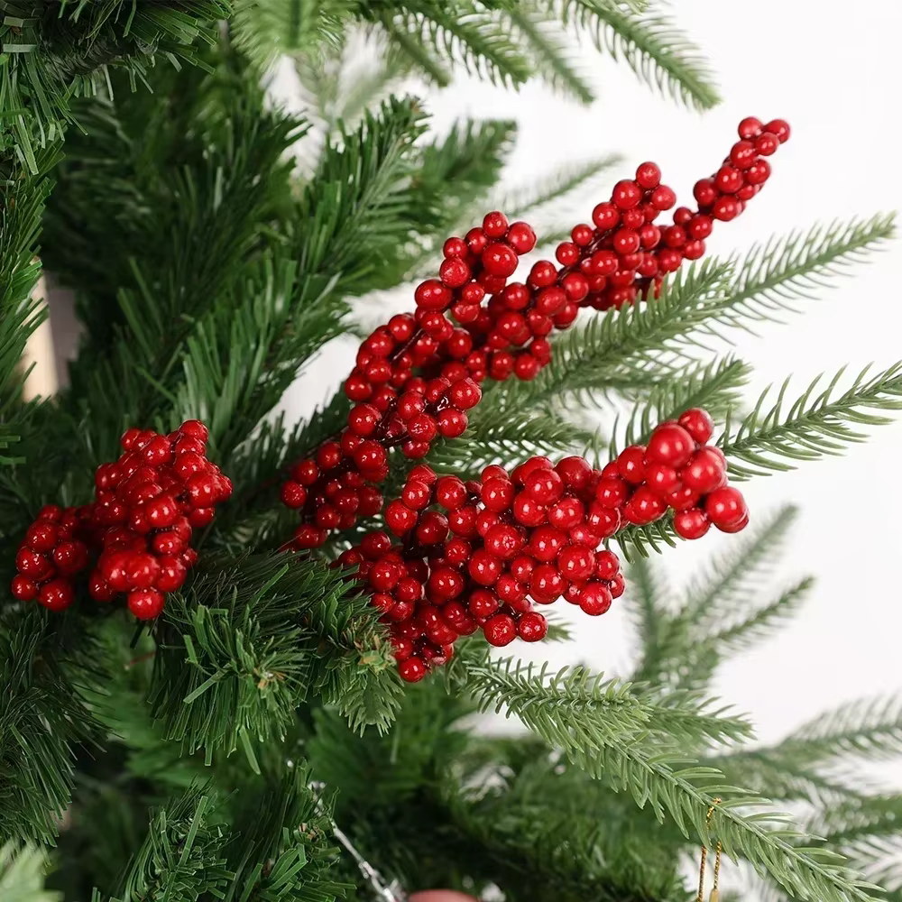 Branche de baies rouges artificielles de Noël
