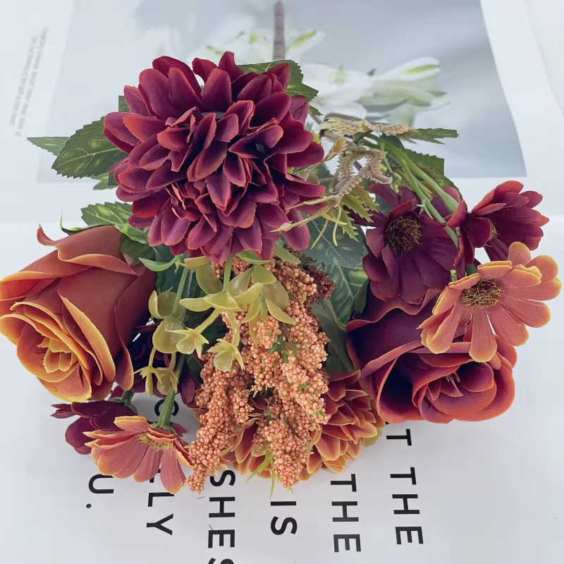 Bouquet de chrysanthème de roses artificielles de couleur d'automne