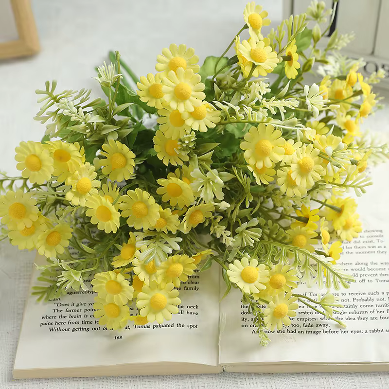 Bouquet de marguerites artificielles pour décoration de maison