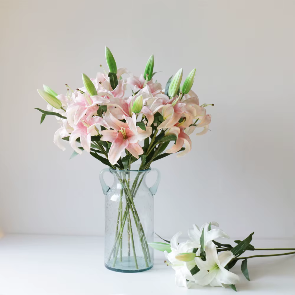 Fleurs de lys artificielles hydratantes en PU