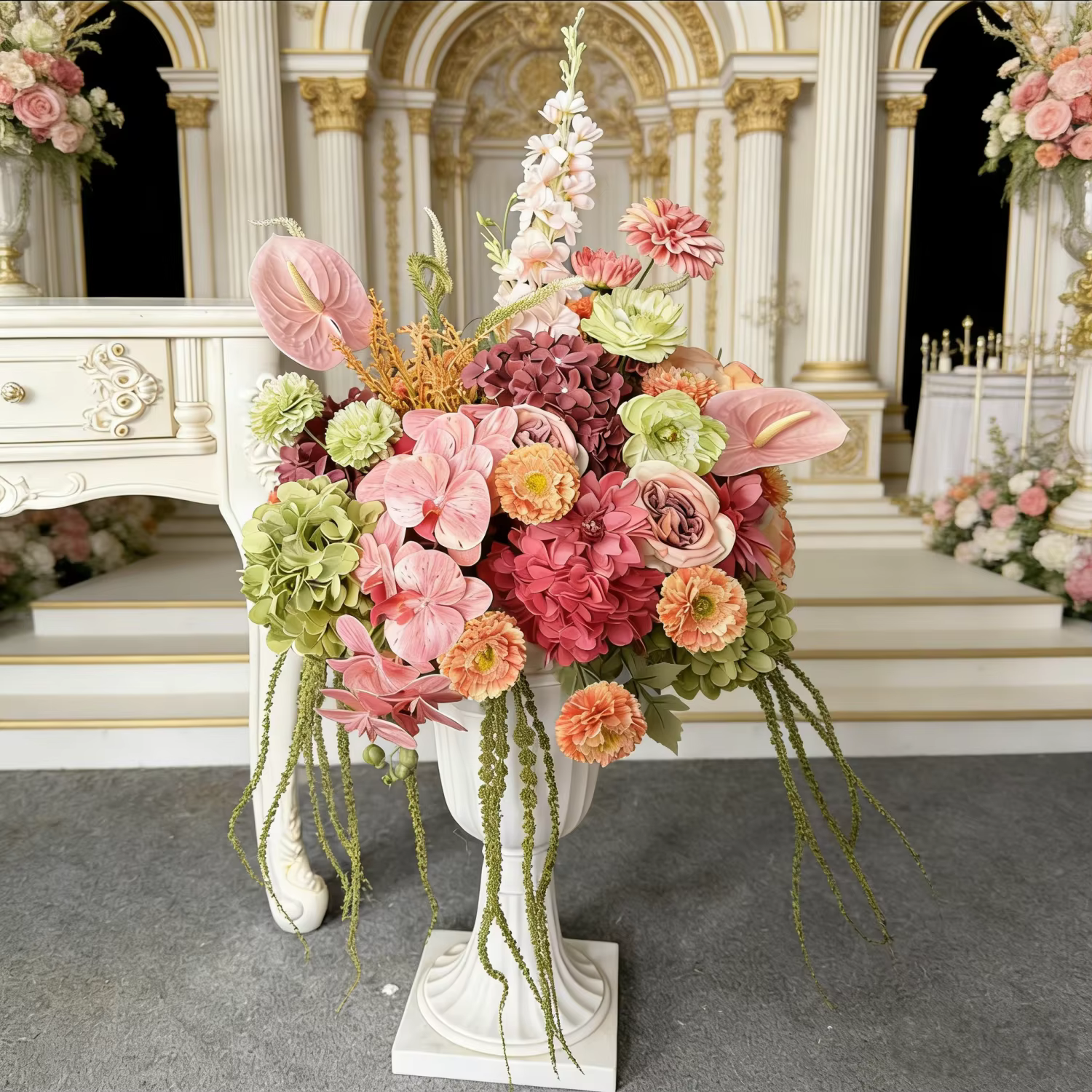Boule de fleurs artificielle de luxe personnalisée pour décoration de mariage