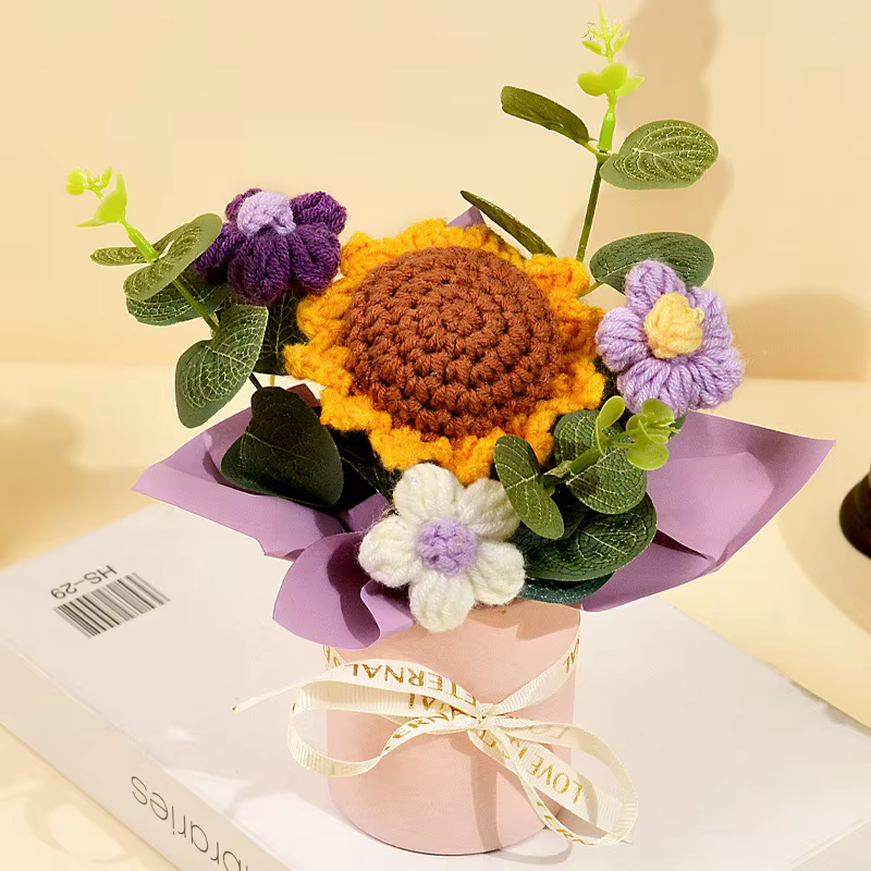 Bouquets de fleurs artificielles en crochet finis