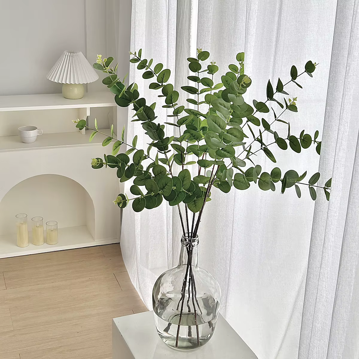 Cuir chevelu d'eucalyptus à 3 fourcommuniste