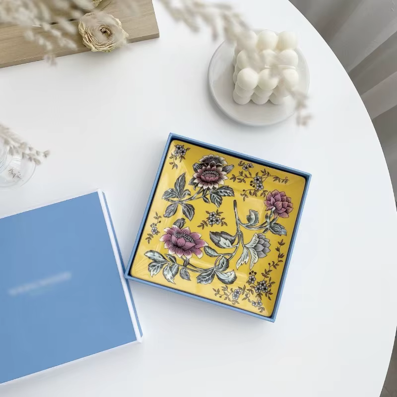 Ensemble de plats en céramique à fleurs vintage, plat carré de 14,5 cm en porcelaine osseuse, plat à gâteau, plat à dim sum, vaisselle pour le thé de l'après-midi, décoration de table à manger à la ma