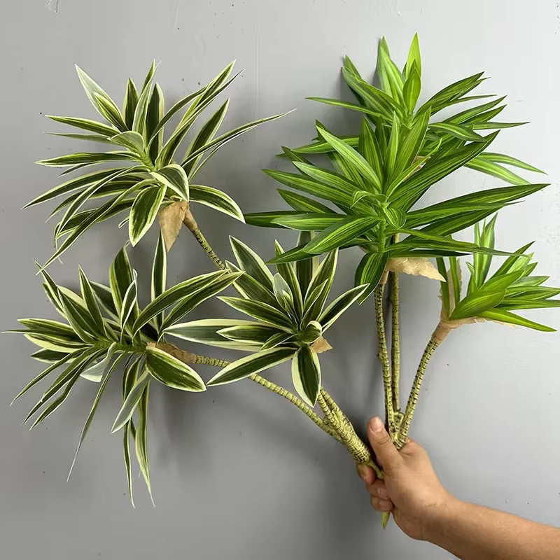 Plantes vertes artificielles