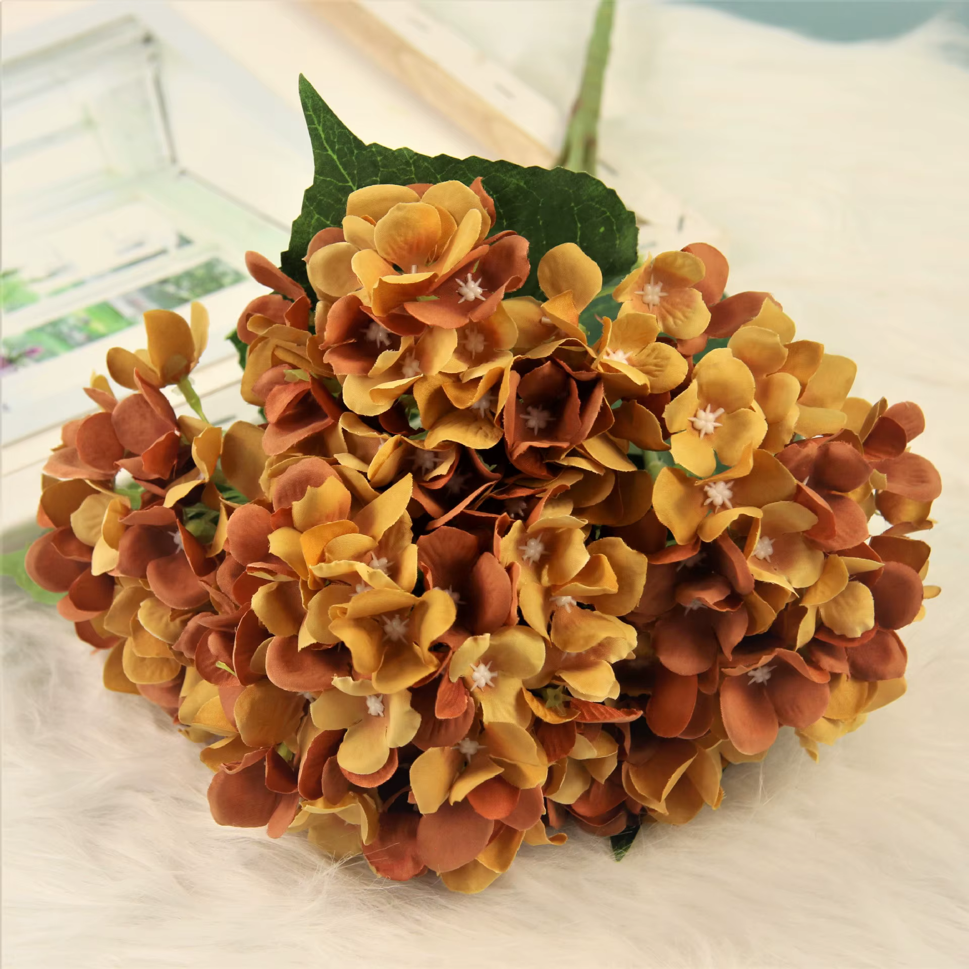 Bouquet de simulation d'hortensias