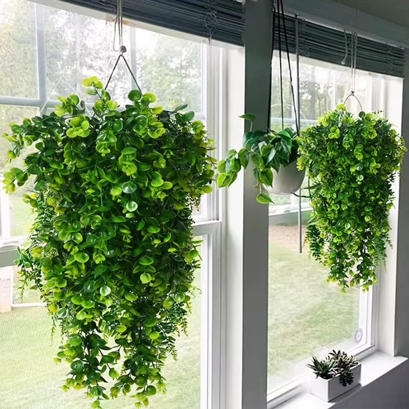 Vignes à fleurs artificielles simulées de plantes