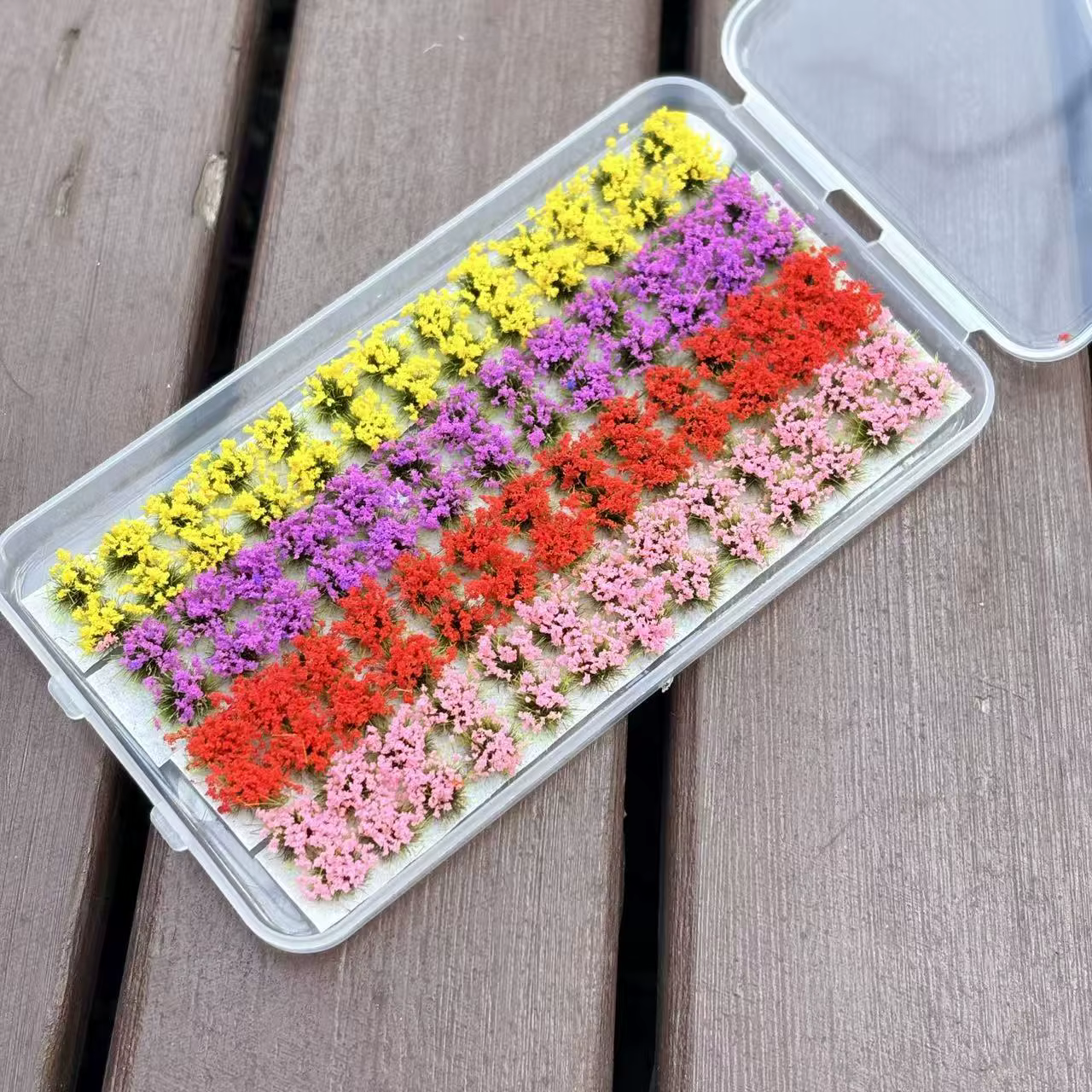 Boîte de 4 mini-clusters de fleurs de couleurs variées pour modèle architectural miniature