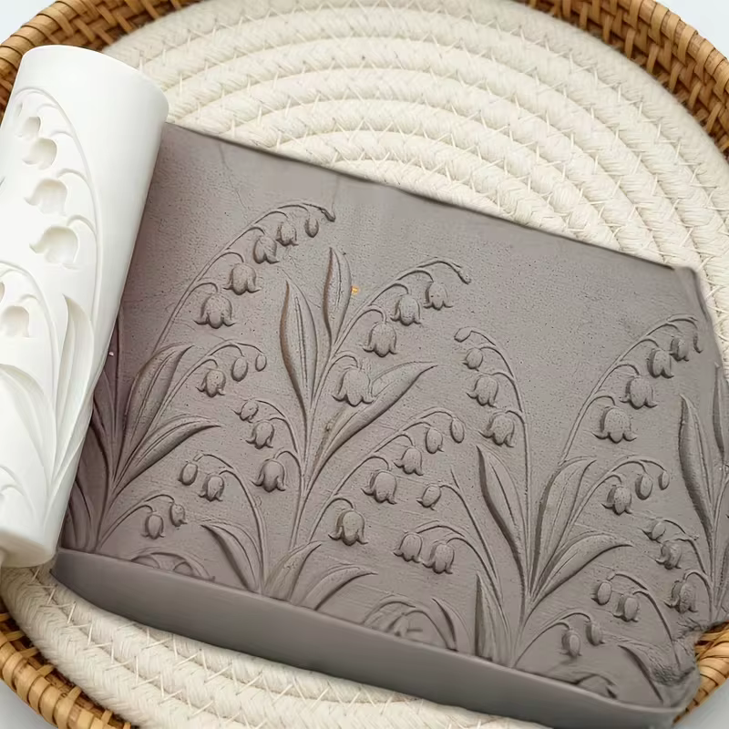 Rouleau de texture florale Muguet pour poterie souple