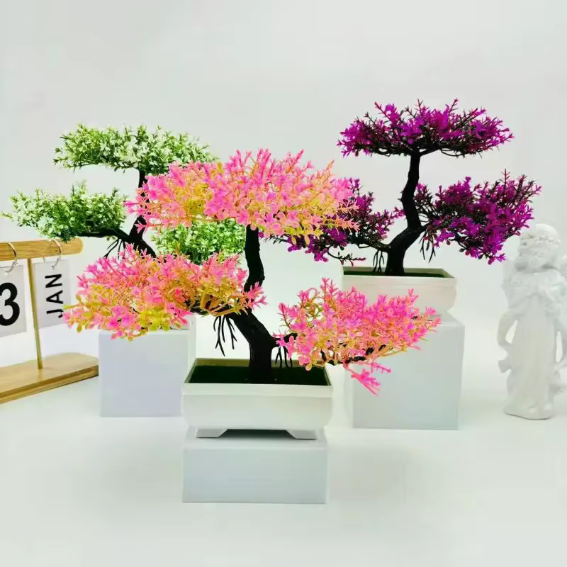 Plante artificielle de pin à trois broches