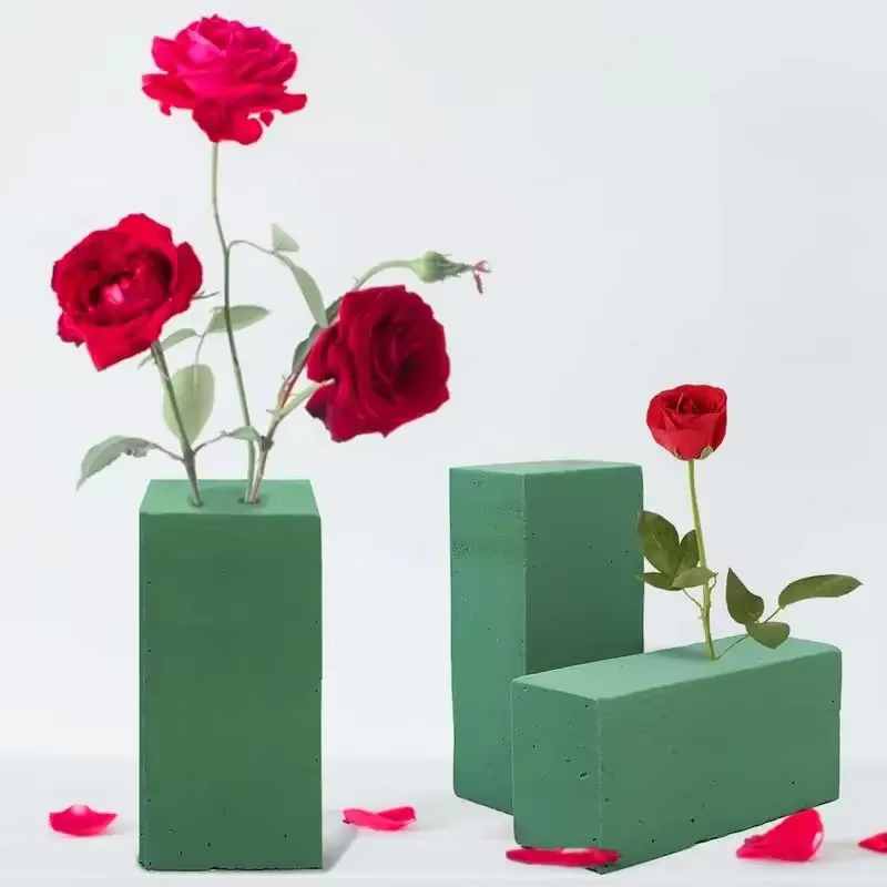 Mousse florale verte carrée pour arrangements floraux