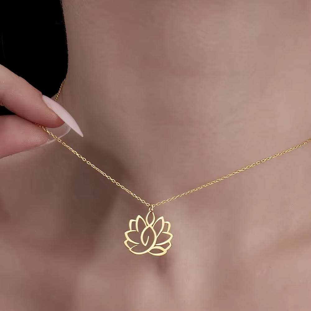 Porte-bonheur fleur de Lotus pendentif ras du cou chaîne femmes bouddhiste 316 acier inoxydable Yoga Chakra magique purifier l'âme collier Couple bijoux