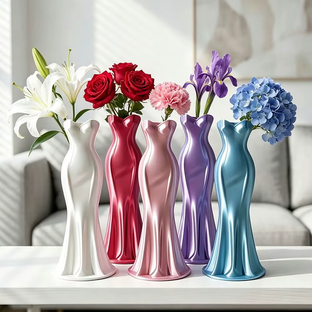 Nouveaux vases à fleurs imprimés en 3D en forme de robe