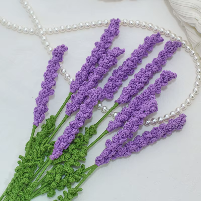 Fleurs de laine tissées à la la lavande